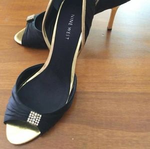 New Nine West Black Satin Golden Heels